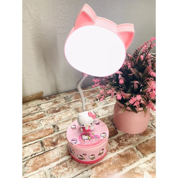 NEW Sanrio Hello Kitty Table Lamp Light push Button Portable Batteries 13in - Picture 1 of 9